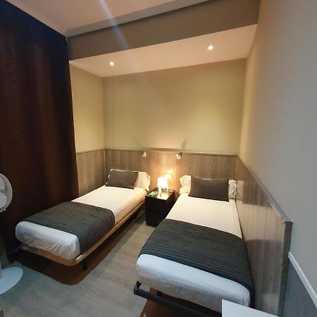 Ch Plaza D'Ort Rooms IV Madryt Zewnętrze zdjęcie