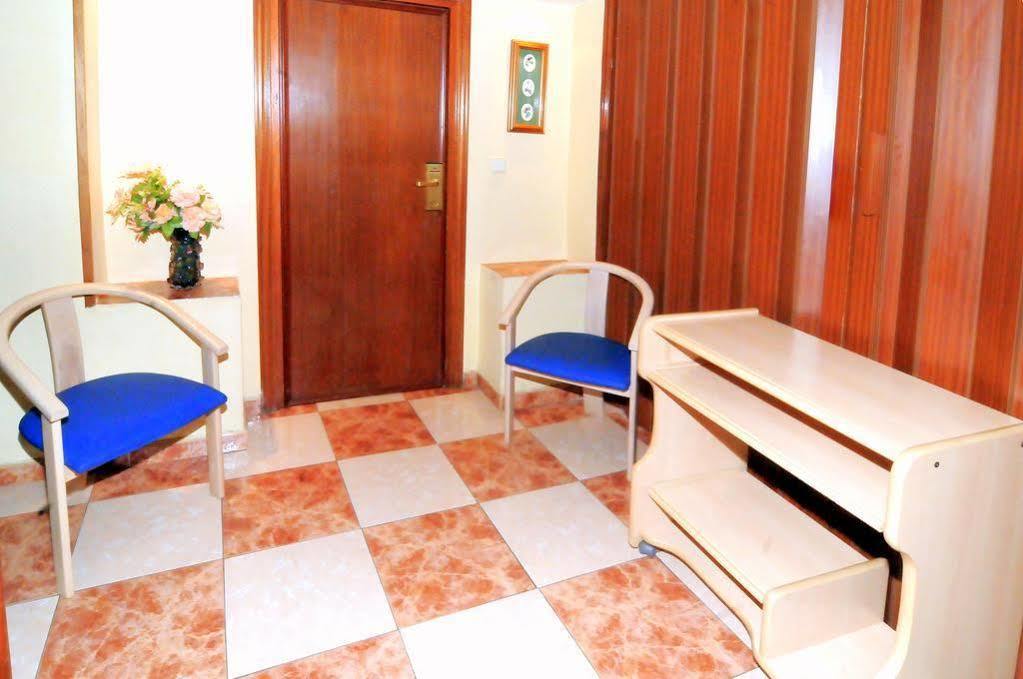 Ch Plaza D'Ort Rooms IV Madryt Zewnętrze zdjęcie