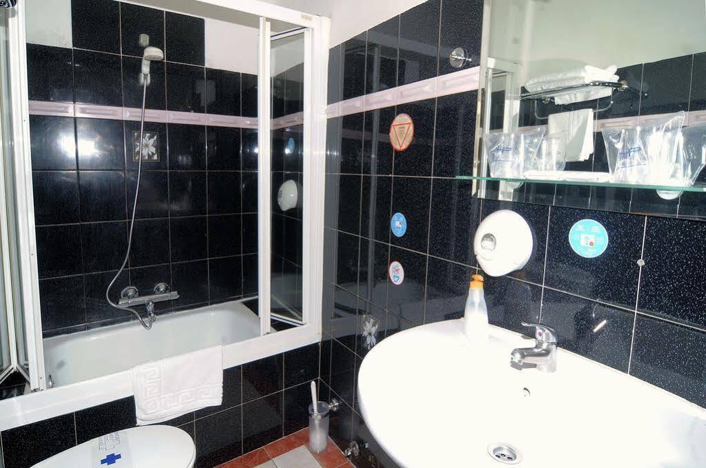 Ch Plaza D'Ort Rooms IV Madryt Zewnętrze zdjęcie