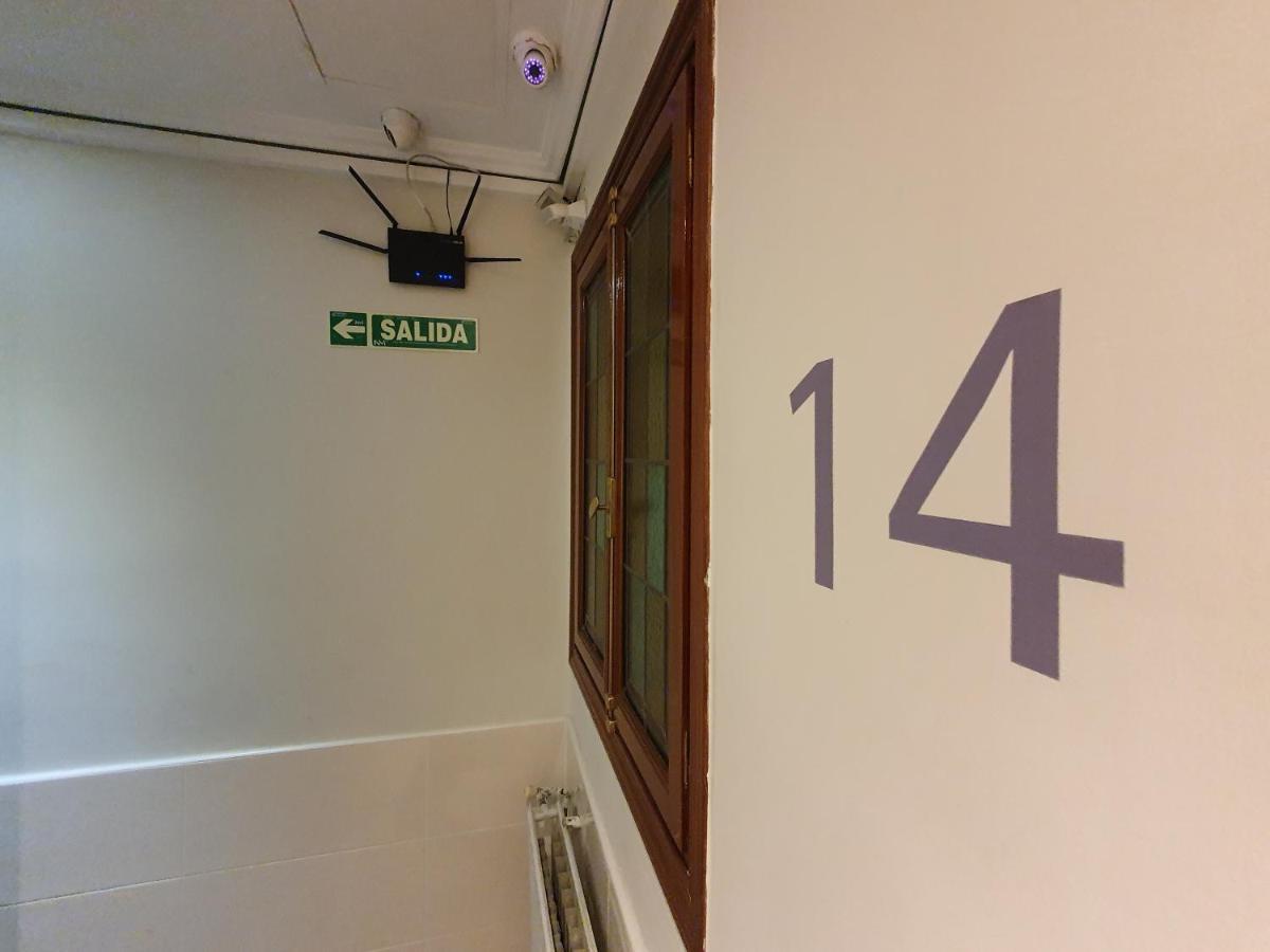 Ch Plaza D'Ort Rooms IV Madryt Zewnętrze zdjęcie