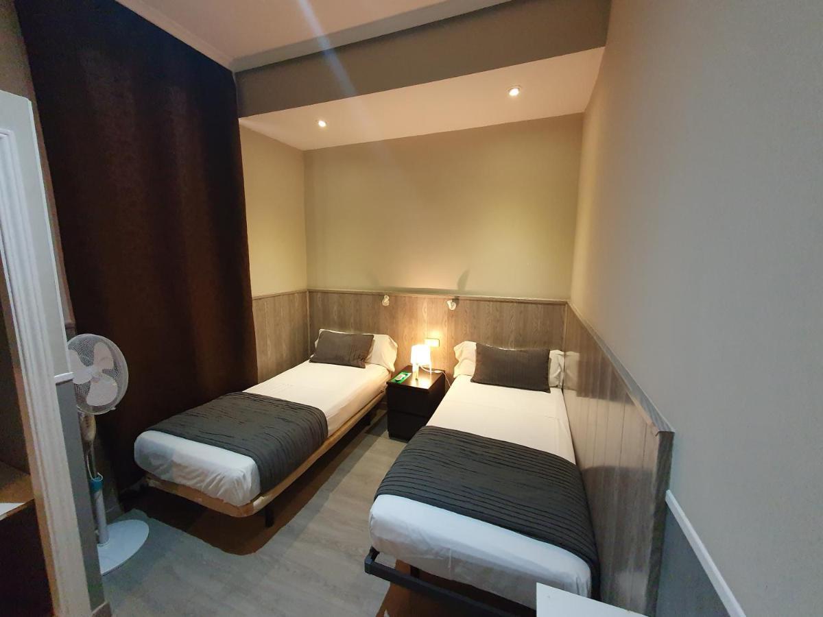 Ch Plaza D'Ort Rooms IV Madryt Zewnętrze zdjęcie