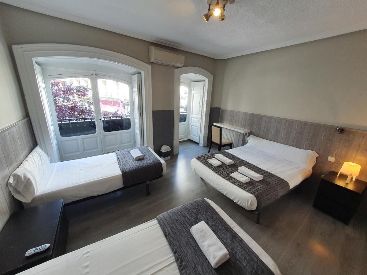 Ch Plaza D'Ort Rooms IV Madryt Zewnętrze zdjęcie