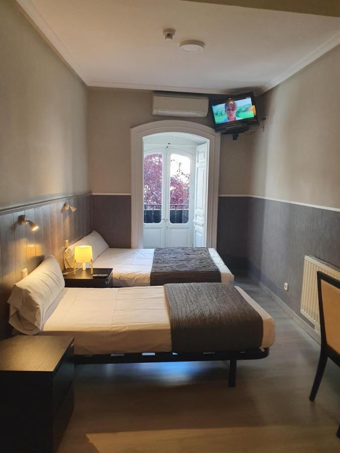 Ch Plaza D'Ort Rooms IV Madryt Zewnętrze zdjęcie