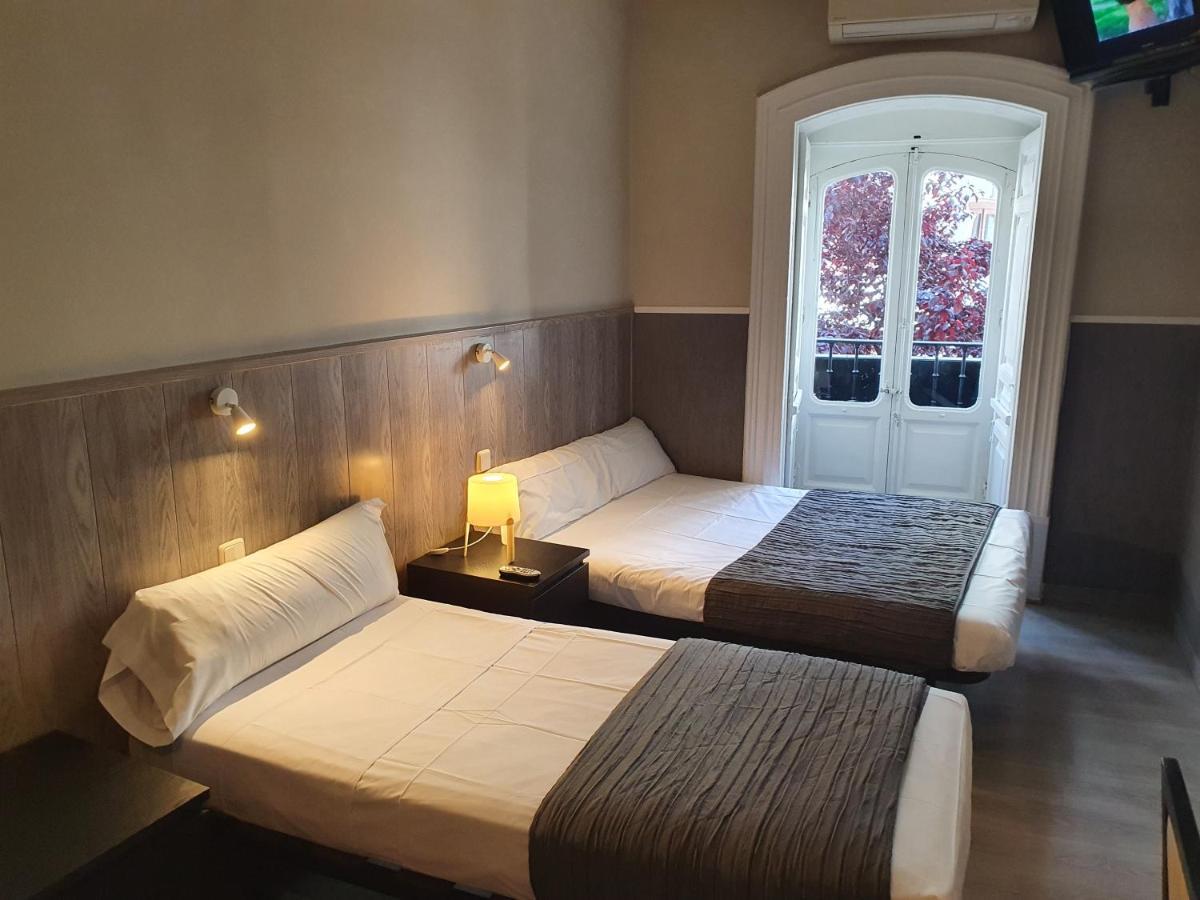Ch Plaza D'Ort Rooms IV Madryt Zewnętrze zdjęcie