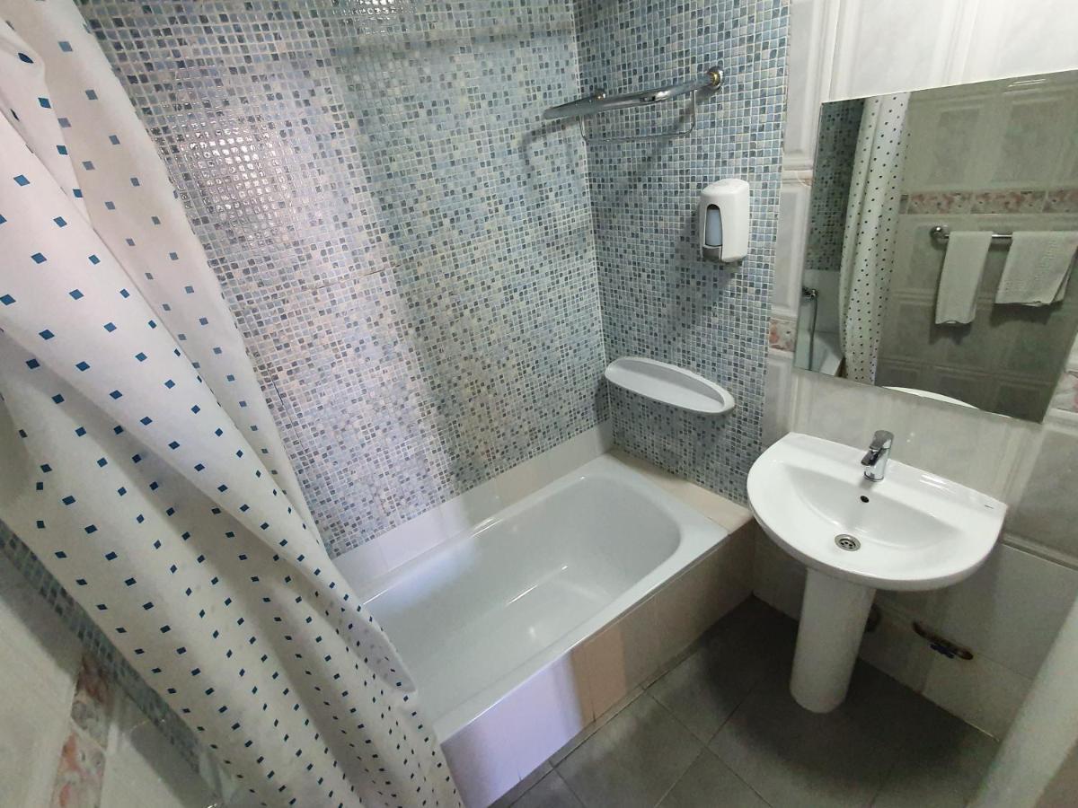 Ch Plaza D'Ort Rooms IV Madryt Zewnętrze zdjęcie