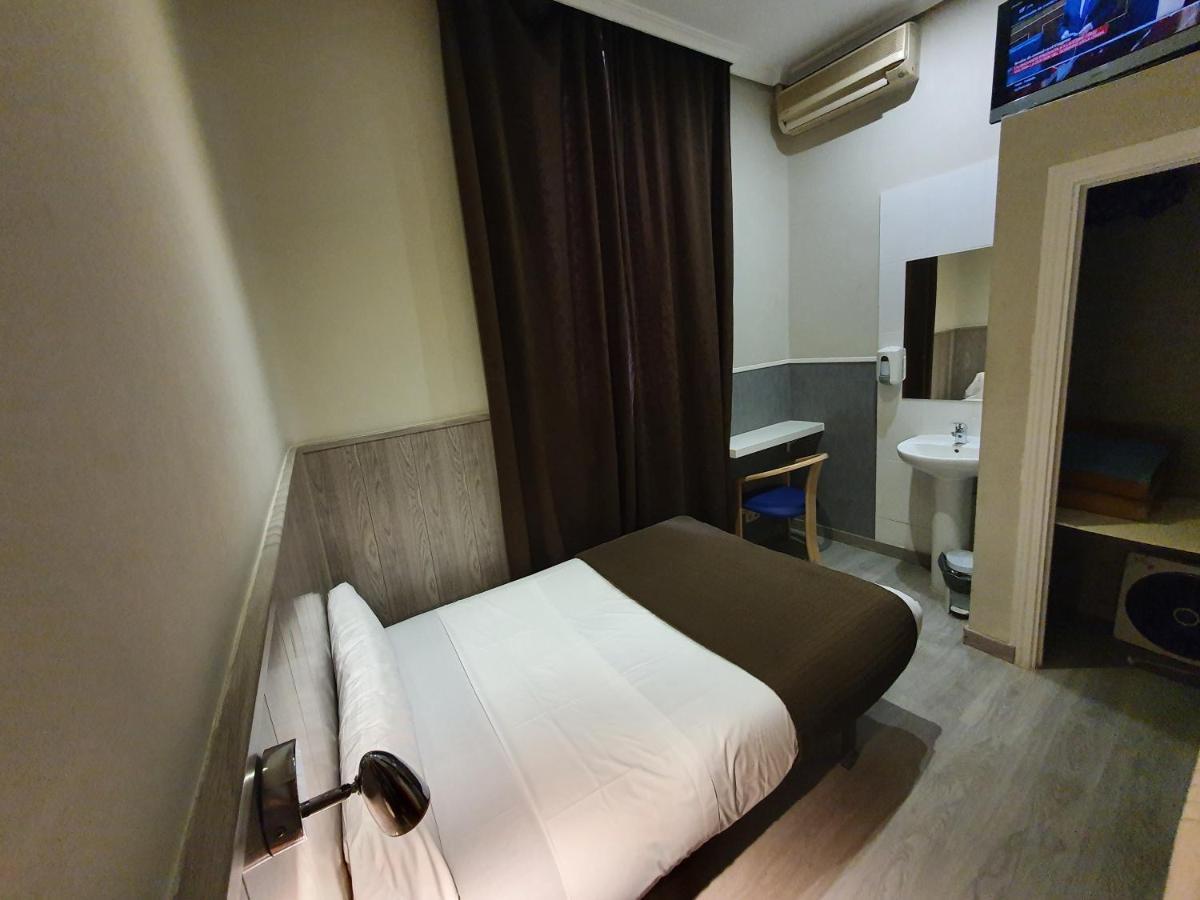 Ch Plaza D'Ort Rooms IV Madryt Zewnętrze zdjęcie